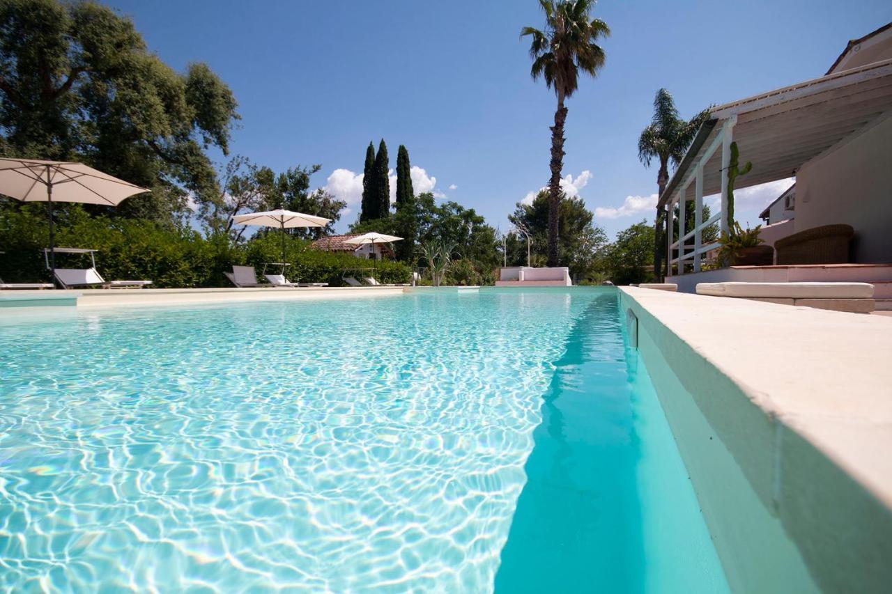 Villa Vetti Ugento Exteriör bild